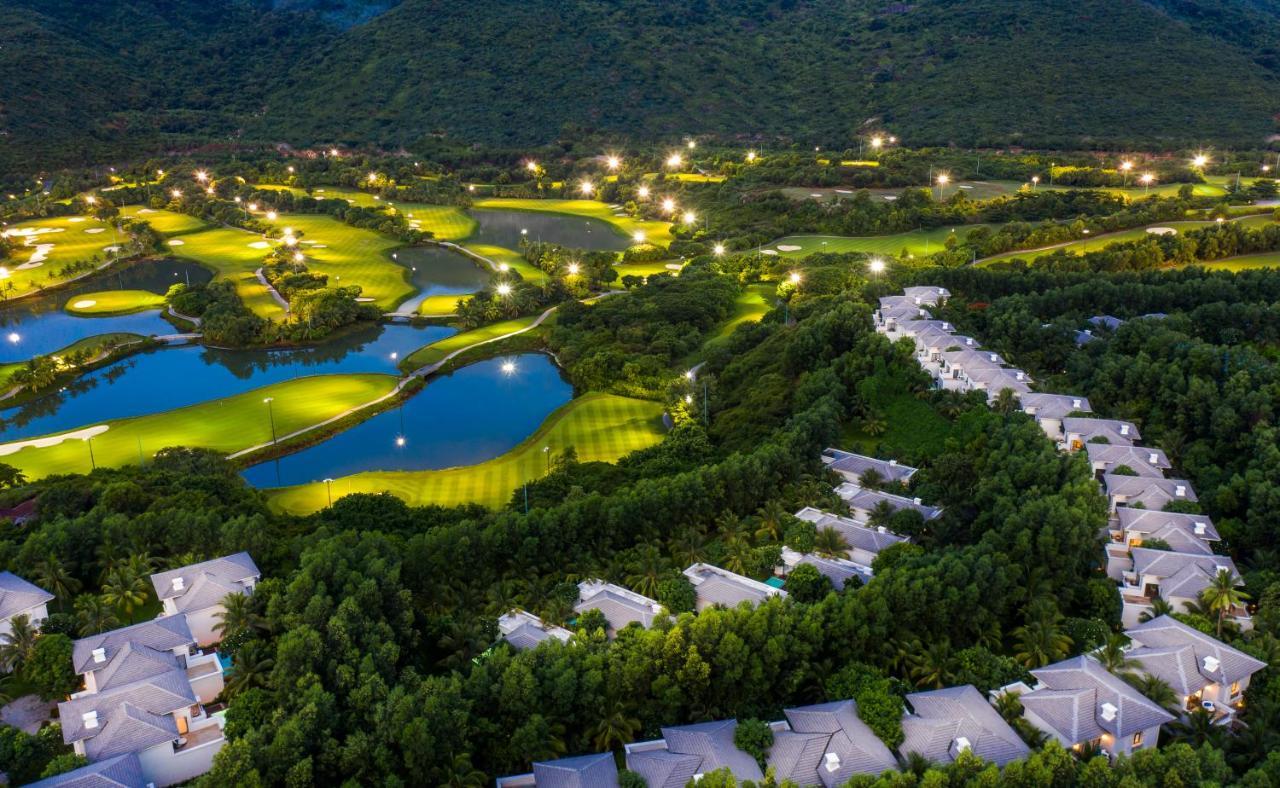 Vinpearl Golflink Nha Trang Hotel Екстериор снимка