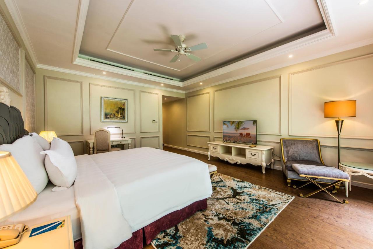 Vinpearl Golflink Nha Trang Hotel Екстериор снимка