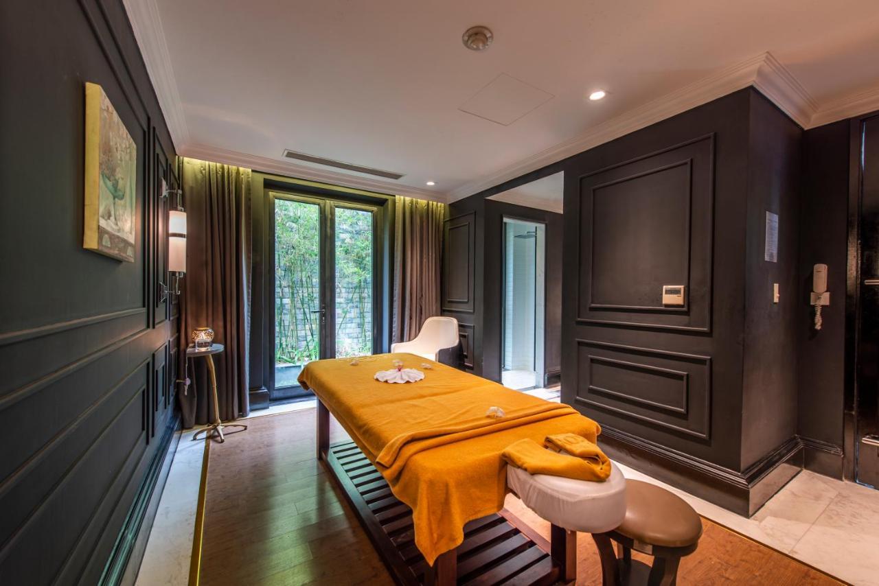 Vinpearl Golflink Nha Trang Hotel Екстериор снимка
